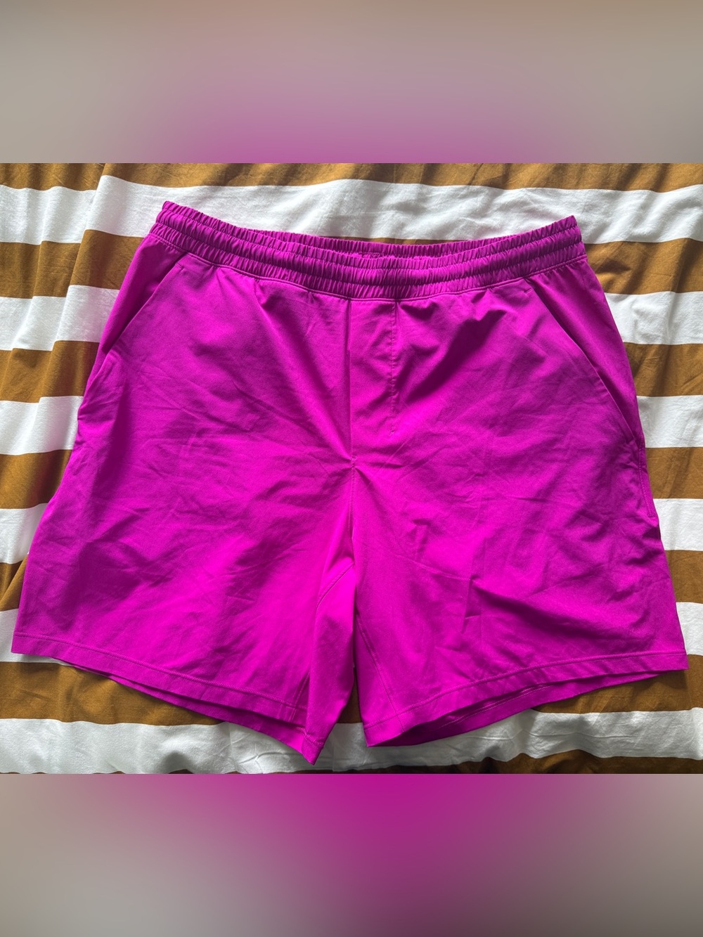 Lululemon Pace Breaker 7" Linerless Shorts - Purple Highlight - Men's XL